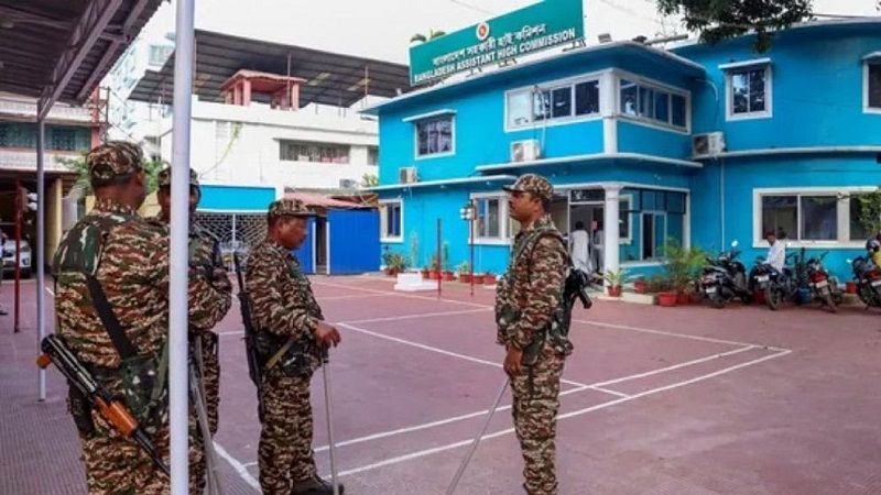 নিরাপত্তা শঙ্কায় আগরতলা ও দিল্লিতে বাংলাদেশি মিশনের কনসুলার সেবা স্থগিত